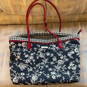 Isabellas journey bag